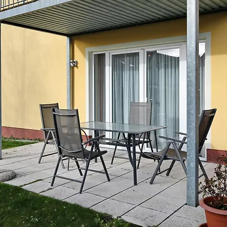 Waldstrasse 9 01 Kuehlungsborn